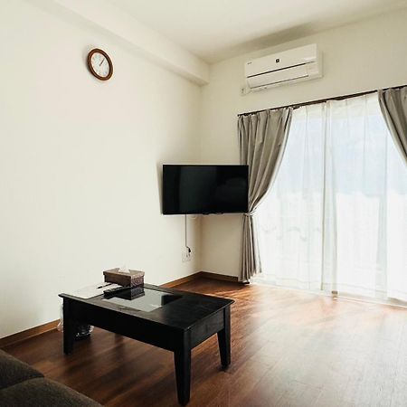 Hotel Ishigakijima 2020 Ishigaki  Экстерьер фото