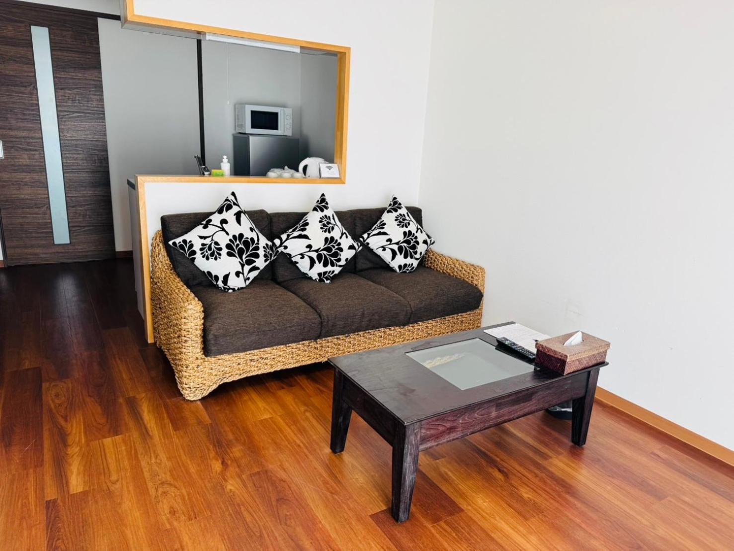Hotel Ishigakijima 2020 Ishigaki  Экстерьер фото